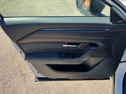 Used 2025 MAZDA CX-50 2.5 Hybrid w/ Premium Plus Pkg image 18