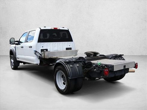 Used 2025 Ford F550 4x4 Crew Cab Super Duty image 7