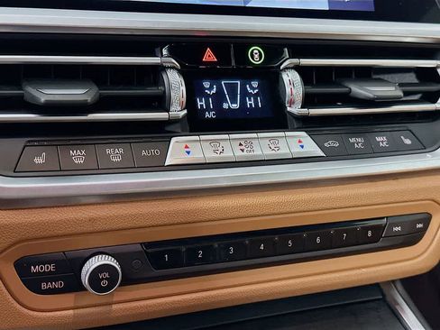 Used 2023 BMW 430i Convertible image 17