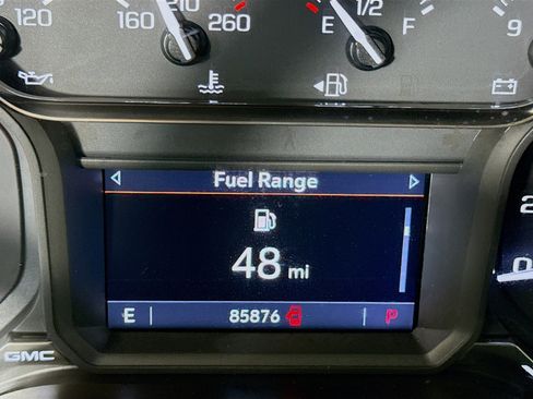 Used 2020 GMC Sierra 1500 Elevation w/ Elevation Value Package image 16