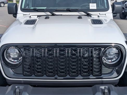 New 2026 Jeep Wrangler Willys image 9