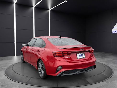 Used 2024 Kia Forte GT-Line w/ GT-Line Premium Package image 4