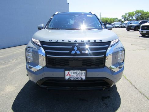 Used 2025 Mitsubishi Outlander SEL AWD/4WD image 11