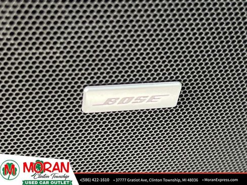 Used 2023 Chevrolet Traverse Premier w/ Redline Edition image 17