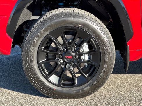 New 2026 Toyota Tundra Limited AWD/4WD image 23