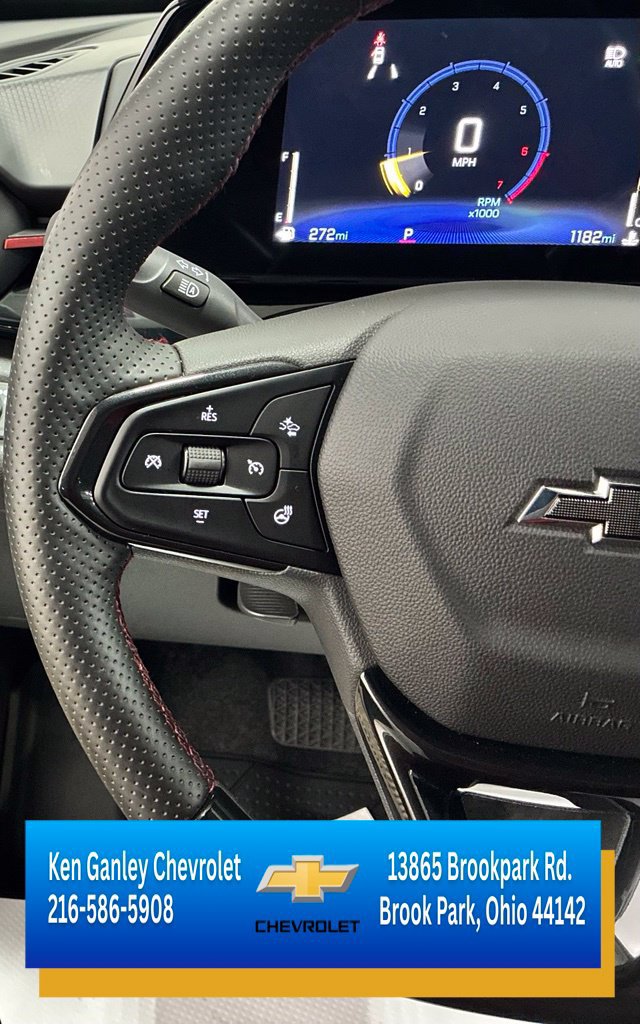 Certified 2026 Chevrolet Trax RS FWD image 12