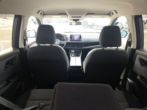 Used 2021 Nissan Rogue S image 12