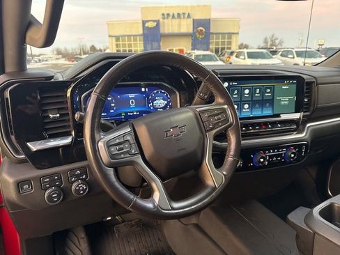 Used 2022 Chevrolet Silverado 1500 RST image 11