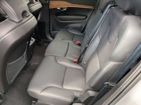 Used 2023 Volvo XC90 B5 Plus AWD/4WD image 22