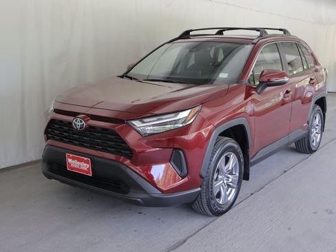 Used 2025 Toyota RAV4 XLE w/ Convenience Package AWD/4WD image 24