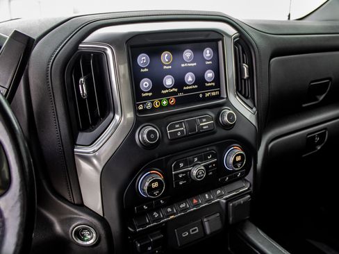 Used 2019 Chevrolet Silverado 1500 LT Trail Boss image 29