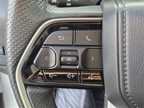 Used 2023 Toyota Tundra Limited image 22