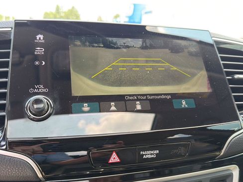 Used 2019 Honda Pilot Touring image 27