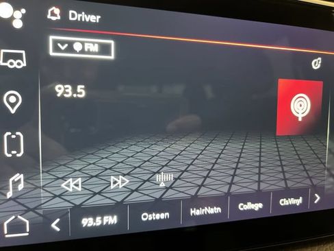 Certified 2023 GMC Sierra 1500 Denali w/ Denali Reserve Package AWD/4WD image 12