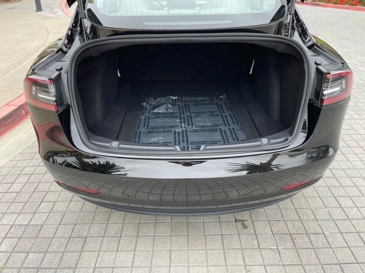 Used 2020 Tesla Model 3 Standard Range RWD image 30