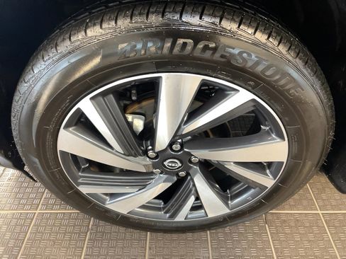 Used 2024 Nissan Murano SL image 5