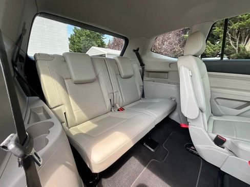 Certified 2023 Volkswagen Atlas SE AWD/4WD image 16