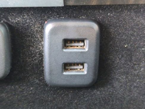 Certified 2020 Cadillac Escalade Premium Luxury image 36