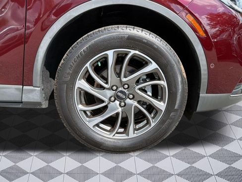 Used 2021 Lincoln Corsair AWD image 12