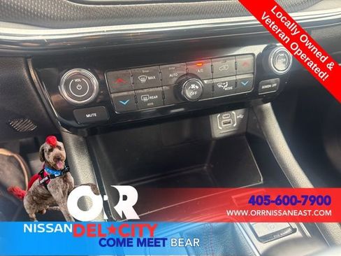 Used 2025 Jeep Compass Trailhawk AWD/4WD image 25