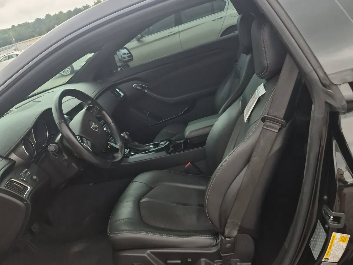 Used 2013 Cadillac CTS V RWD image 3