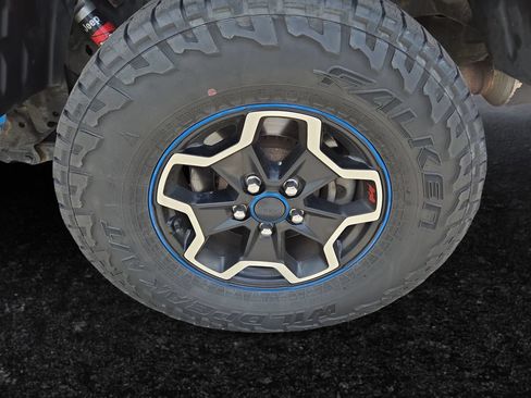 Certified 2020 Jeep Gladiator Rubicon AWD/4WD image 22