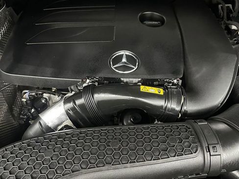 Used 2022 Mercedes-Benz GLE 350 4MATIC w/ 3rd Row Seat Package image 7