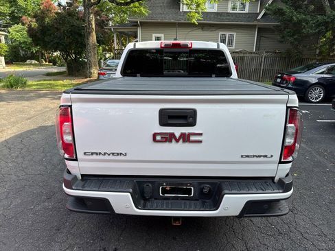 Used 2019 GMC Canyon Denali AWD/4WD image 7