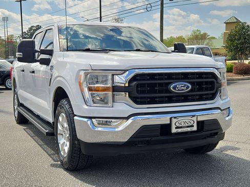 Used 2022 Ford F150 XLT w/ Equipment Group 301A Mid AWD/4WD image 6