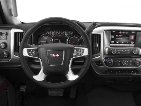 Used 2015 GMC Sierra 2500 SLT w/ Duramax Plus Package image 9