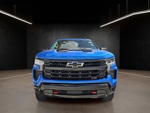 Used 2025 Chevrolet Silverado 1500 LT Trail Boss AWD/4WD image 2