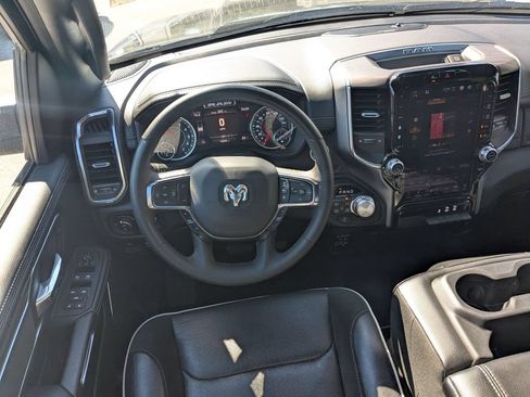 Used 2025 RAM 1500 Laramie AWD/4WD image 28