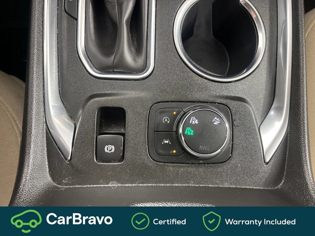 Used 2023 Chevrolet Traverse LS AWD/4WD image 31