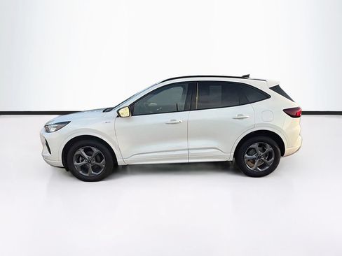 Used 2023 Ford Escape ST-Line w/ Tech Pack #1 AWD/4WD image 8