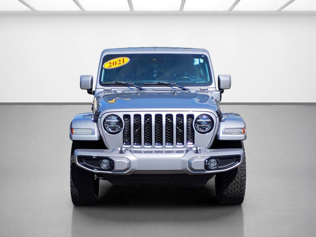 Used 2021 Jeep Wrangler Unlimited Sahara AWD/4WD image 8