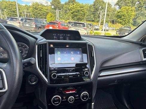 Used 2023 Subaru Forester Premium AWD/4WD image 17
