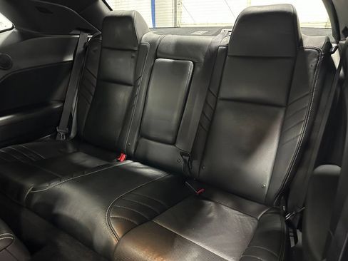 Used 2016 Dodge Challenger SRT Hellcat RWD image 43