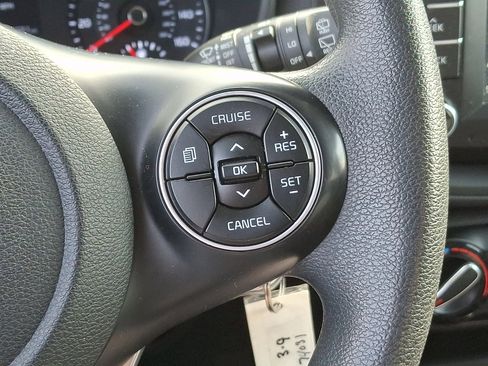 Used 2021 Kia Soul LX FWD image 21