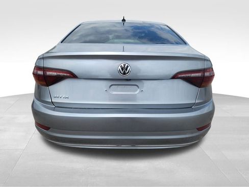 Used 2019 Volkswagen Jetta S w/ Driver Assistance Package image 7