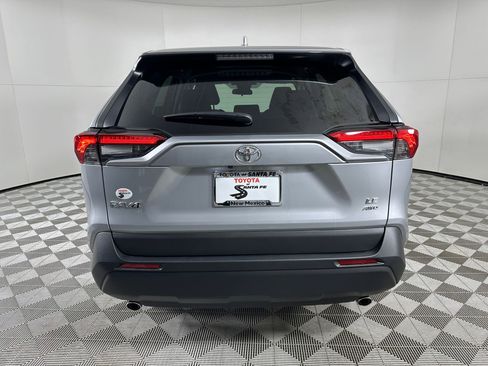 Used 2025 Toyota RAV4 LE image 9