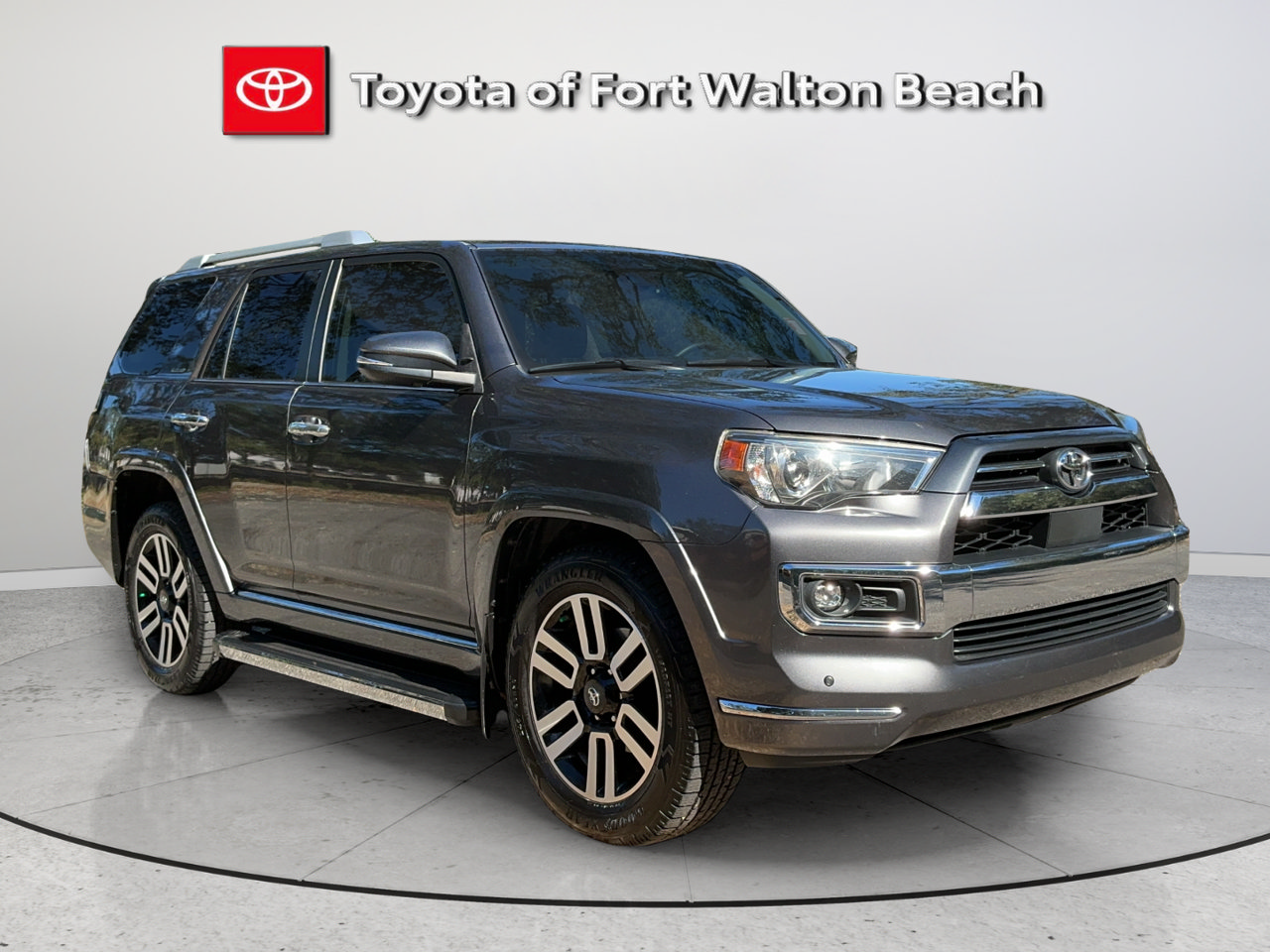 Used 2021 Toyota 4Runner Limited RWD image 3