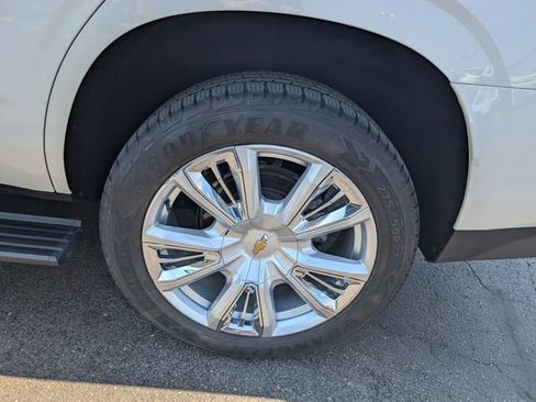 Used 2022 Chevrolet Tahoe High Country image 24