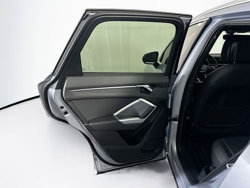 Used 2020 Audi Q3 2.0T Premium w/ Convenience Package image 25