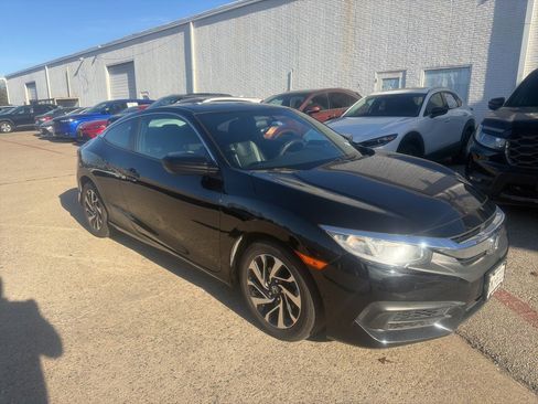 Used 2016 Honda Civic LX-P image 2