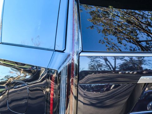 Used 2025 Cadillac Escalade Premium Luxury Platinum w/ LPO, Floor Liner Package image 7