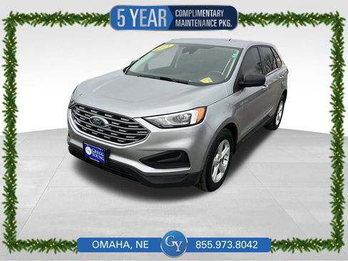 Used 2021 Ford Edge SE image 1