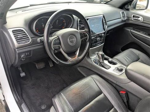 Certified 2022 Jeep Grand Cherokee Limited image 12