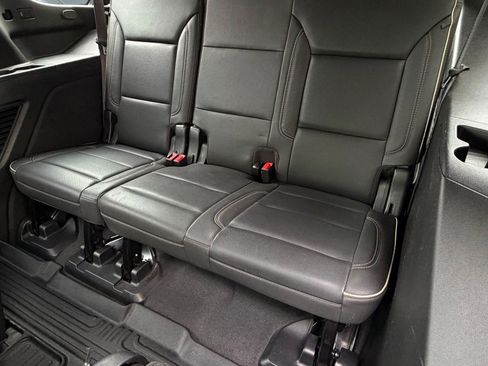 Used 2023 Chevrolet Tahoe Premier RWD image 25