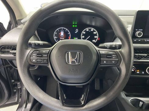 Used 2025 Honda HR-V LX image 19