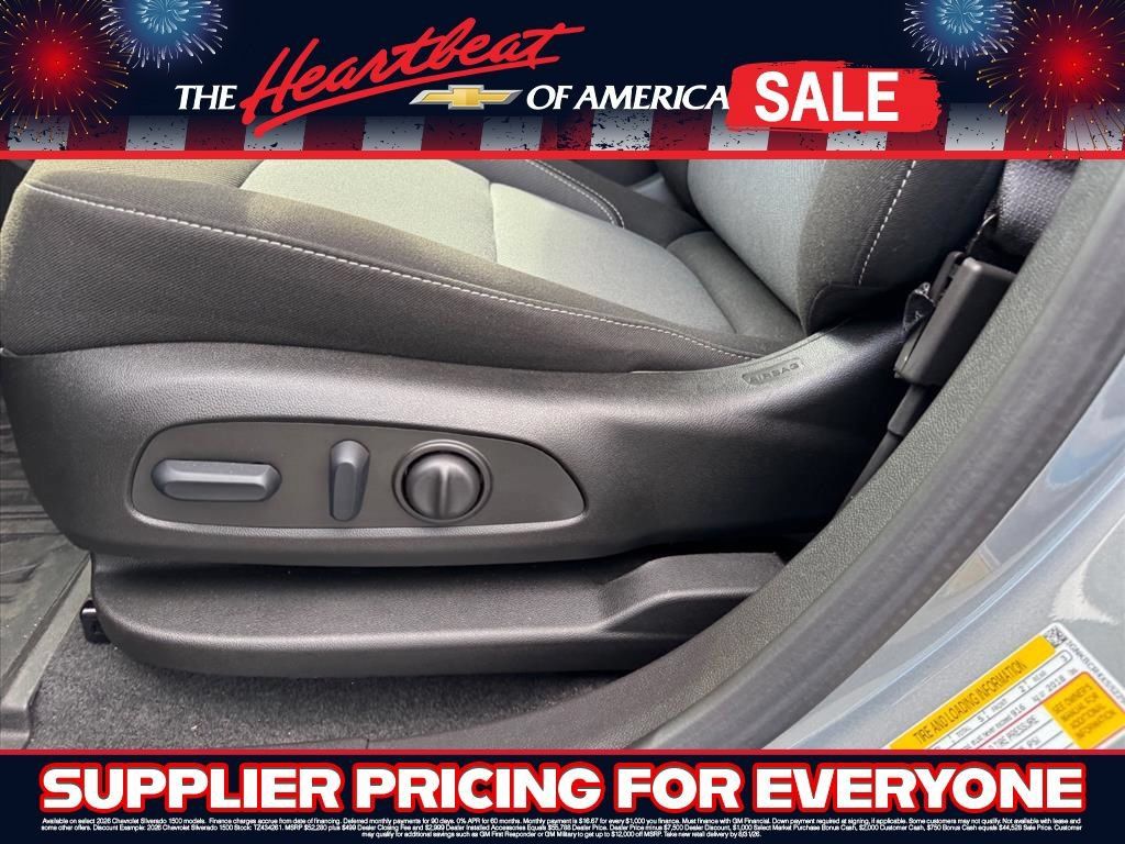 New 2025 Chevrolet Blazer LT w/ Convenience Package FWD image 12